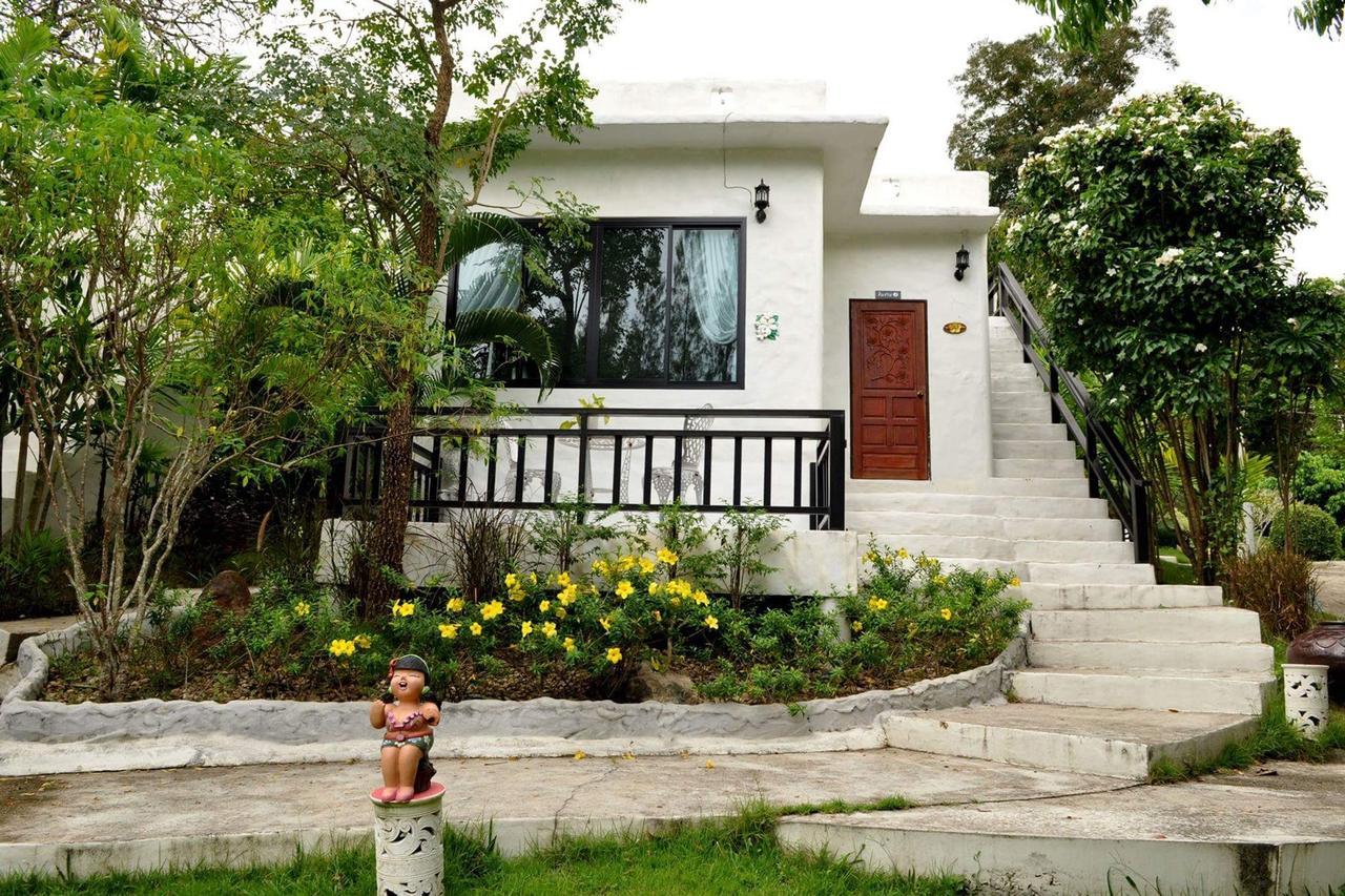 Silver Garden Resort Suan Phueng Extérieur photo