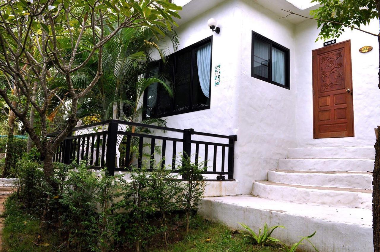 Silver Garden Resort Suan Phueng Extérieur photo